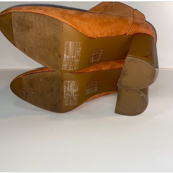 Urban Outfitters Ankle Boots - Picture 6 of 7